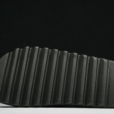 纯原 AD originals Yeezy Slide ID2350 #YZ005US4=36-37 U 纯原 AD originals Yeezy Slide ID2350 #YZ005US4=36-37 U