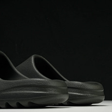 纯原 AD originals Yeezy Slide ID4132 #YZ005US4=36-37 U 纯原 AD originals Yeezy Slide ID4132 #YZ005US4=36-37 U