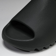 纯原 AD originals Yeezy Slide ID4132 #YZ005US4=36-37 U 纯原 AD originals Yeezy Slide ID4132 #YZ005US4=36-37 U