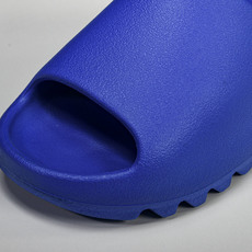 纯原 AD originals Yeezy Slide ID4133 #YZ005US4=36-37 U 纯原 AD originals Yeezy Slide ID4133 #YZ005US4=36-37 U