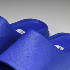 纯原 AD originals Yeezy Slide ID4133 #YZ005US4=36-37 U 纯原 AD originals Yeezy Slide ID4133 #YZ005US4=36-37 U
