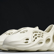 纯原 AD originas Yeezy roam Runner FY4567 #YZ005US4=36 纯原 AD originas Yeezy roam Runner FY4567 #YZ005US4=36