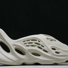 纯原 AD originas Yeezy roam Runner G55486 #YZ005US4=36 纯原 AD originas Yeezy roam Runner G55486 #YZ005US4=36