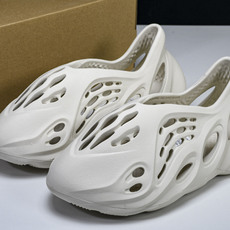 纯原 AD originas Yeezy roam Runner G55486 #YZ005US4=36 纯原 AD originas Yeezy roam Runner G55486 #YZ005US4=36