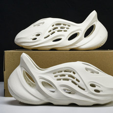 纯原 AD originas Yeezy roam Runner G55486 #YZ005US4=36 纯原 AD originas Yeezy roam Runner G55486 #YZ005US4=36