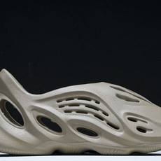 纯原 AD originas Yeezy roam Runner GV6774 #YZ005US4=36 纯原 AD originas Yeezy roam Runner GV6774 #YZ005US4=36