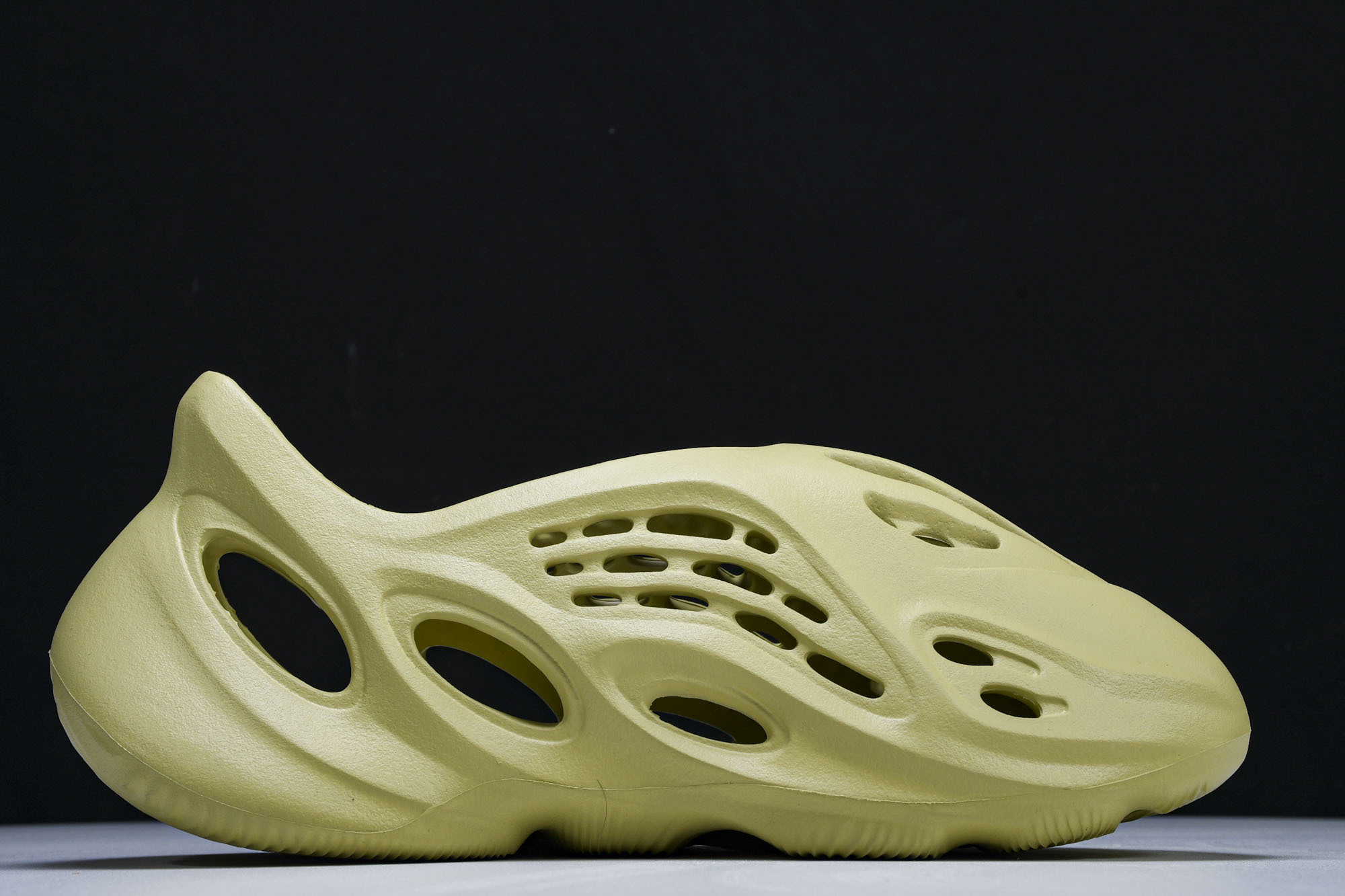 纯原 AD originas Yeezy roam Runner GV6775 #YZ005US4=36 纯原 AD originas Yeezy roam Runner GV6775 #YZ005US4=36