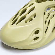 纯原 AD originas Yeezy roam Runner GV6775 #YZ005US4=36 纯原 AD originas Yeezy roam Runner GV6775 #YZ005US4=36