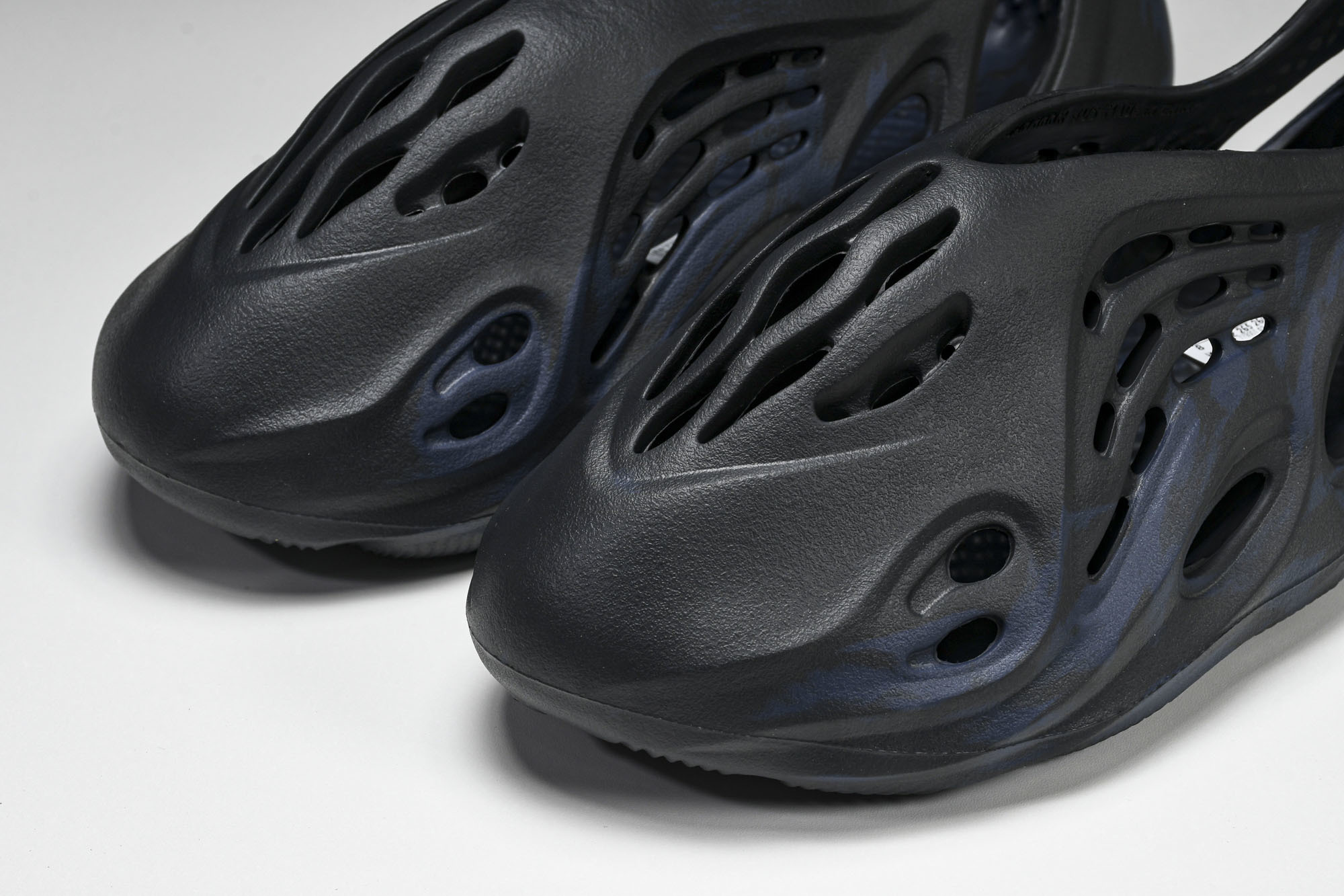 纯原 AD originas Yeezy roam Runner GV7903 #YZ005US4=36