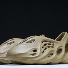 纯原 AD originas Yeezy roam Runner GW3354 #YZ005US4=36 纯原 AD originas Yeezy roam Runner GW3354 #YZ005US4=36