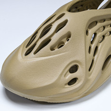 纯原 AD originas Yeezy roam Runner GW3354 #YZ005US4=36 纯原 AD originas Yeezy roam Runner GW3354 #YZ005US4=36