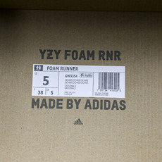 纯原 AD originas Yeezy roam Runner GW3354 #YZ005US4=36 纯原 AD originas Yeezy roam Runner GW3354 #YZ005US4=36
