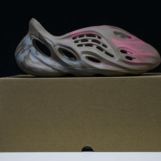 纯原 AD originas Yeezy roam Runner GY3969 #YZ005US4=36 纯原 AD originas Yeezy roam Runner GY3969 #YZ005US4=36