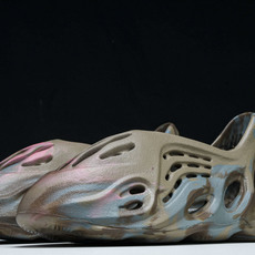 纯原 AD originas Yeezy roam Runner GY3969_2 #YZ005US4= 纯原 AD originas Yeezy roam Runner GY3969_2 #YZ005US4=