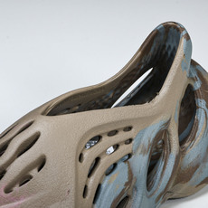 纯原 AD originas Yeezy roam Runner GY3969_2 #YZ005US4= 纯原 AD originas Yeezy roam Runner GY3969_2 #YZ005US4=