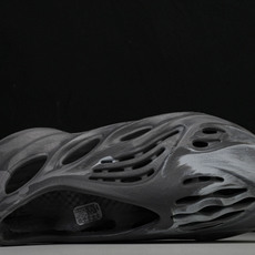 纯原 AD originas Yeezy roam Runner IE4931 #YZ005US4=36 纯原 AD originas Yeezy roam Runner IE4931 #YZ005US4=36