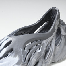 纯原 AD originas Yeezy roam Runner IE4931 #YZ005US4=36 纯原 AD originas Yeezy roam Runner IE4931 #YZ005US4=36