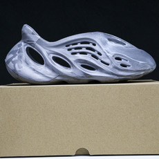 纯原 AD originas Yeezy roam Runner IE4931 #YZ005US4=36 纯原 AD originas Yeezy roam Runner IE4931 #YZ005US4=36