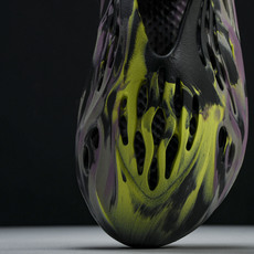 纯原 AD originas Yeezy roam Runner IG9562 #YZ005US4=36 纯原 AD originas Yeezy roam Runner IG9562 #YZ005US4=36
