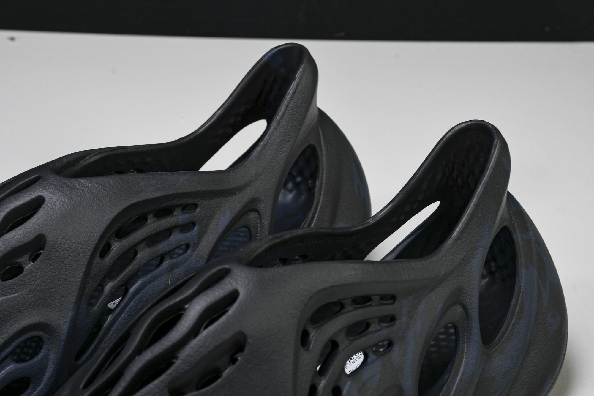 纯原 Yeezy Foam Runner 椰子洞洞镂空拖鞋 GV7903 #YZ005US4=36-37
