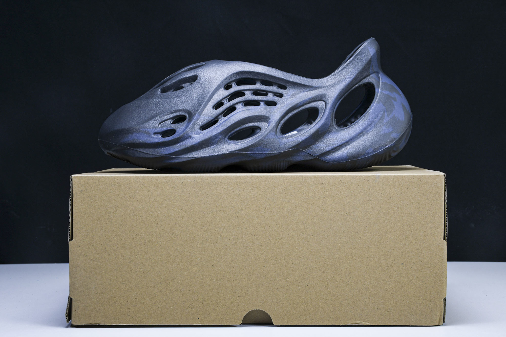纯原 Yeezy Foam Runner 椰子洞洞镂空拖鞋 GV7903 #YZ005US4=36-37