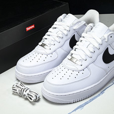 纯原 Supreme x Nike Air Force 1'07 Low 联名款 空军一号低帮休闲板鞋 纯原 Supreme x Nike Air Force 1'07 Low 联名款 空军一号低帮休闲板鞋