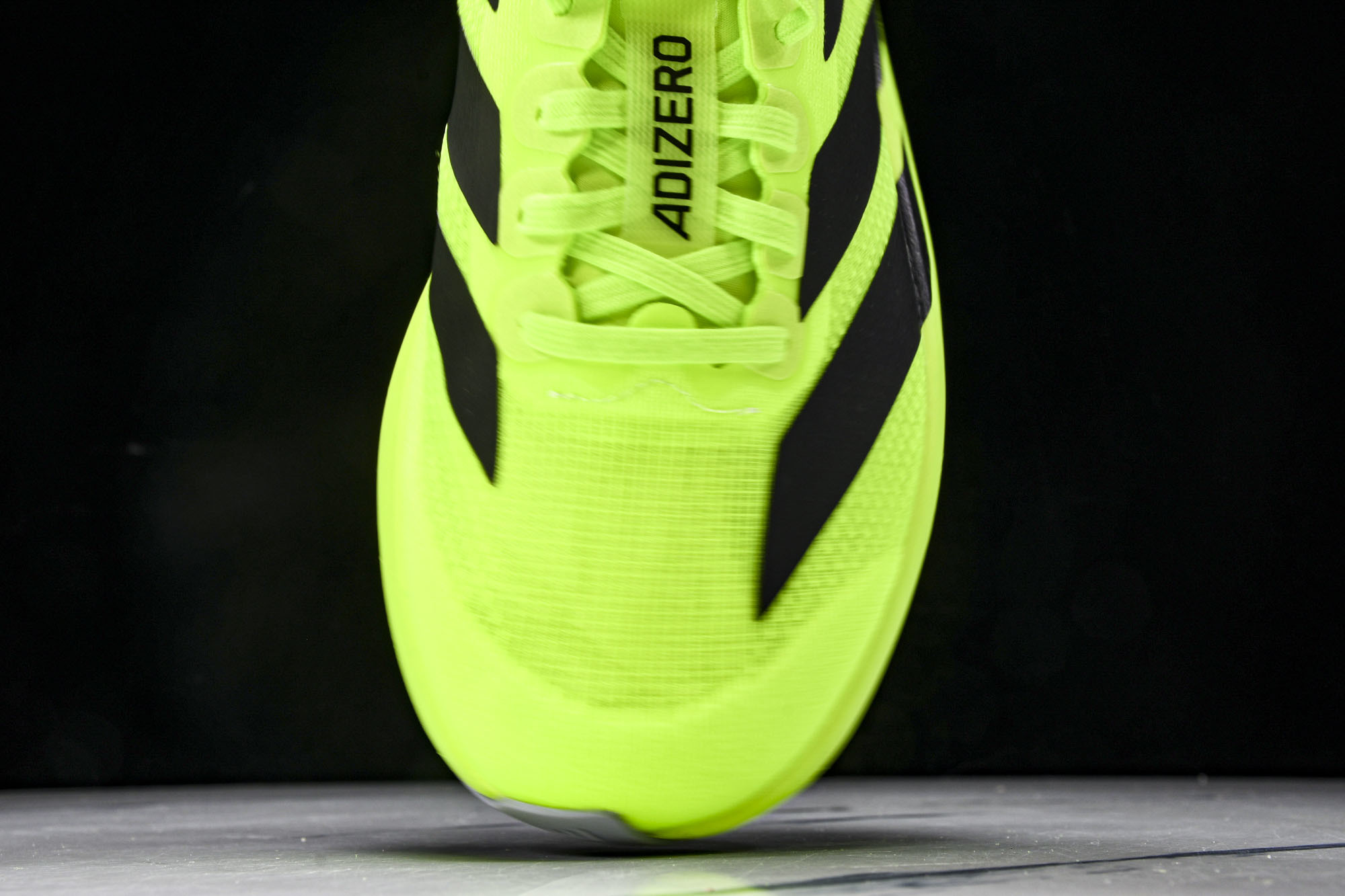 纯原 AD Adizero Evo SL 阿迪超轻透气缓震跑鞋 #YZ00536 36.5 37 38 纯原 AD Adizero Evo SL 阿迪超轻透气缓震跑鞋 #YZ00536 36.5 37 38