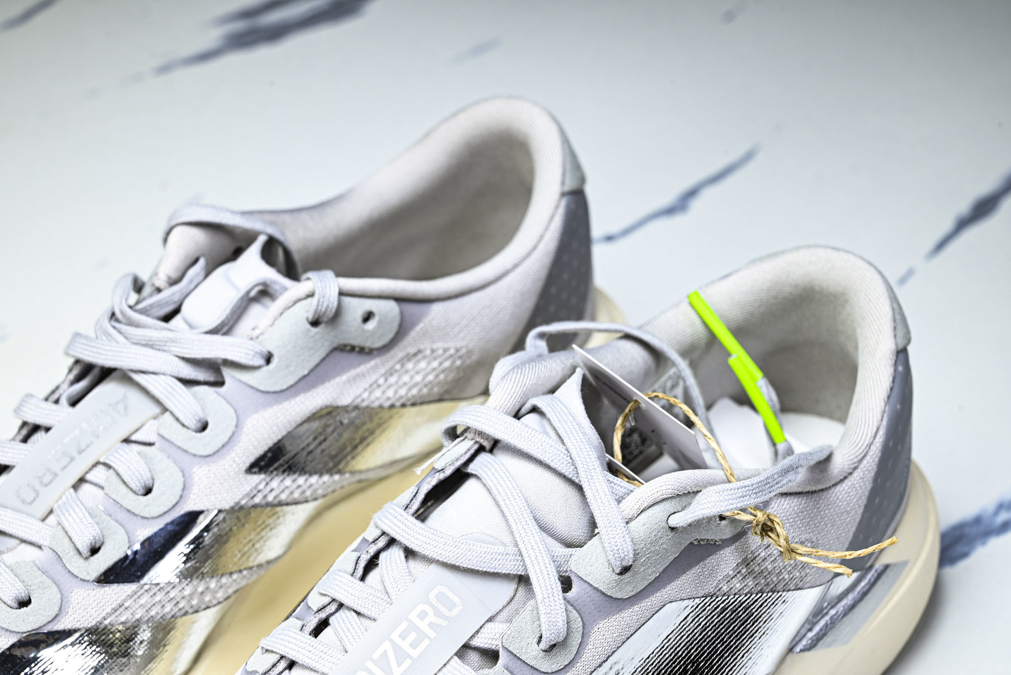 纯原 AD Adizero Evo SL 阿迪超轻透气缓震跑鞋 KJ9664 #YZ00536 36.5 纯原 AD Adizero Evo SL 阿迪超轻透气缓震跑鞋 KJ9664 #YZ00536 36.5