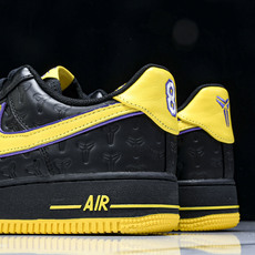 纯原 Nk Air Force 1'07 Low 科比 全头层 空军一号低帮休闲板鞋 HV5122-00 纯原 Nk Air Force 1'07 Low 科比 全头层 空军一号低帮休闲板鞋 HV5122-00