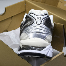 纯原ASICS Gel-Kayano 14 Cream Black Metallic Plum 银白_李 纯原ASICS Gel-Kayano 14 Cream Black Metallic Plum 银白_李