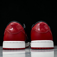 5Air Jordan 1 Low _Banned_ AJ1 乔1黑红禁穿XX 低帮文化休闲板鞋 IW6 5Air Jordan 1 Low _Banned_ AJ1 乔1黑红禁穿XX 低帮文化休闲板鞋 IW6