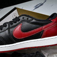 5Air Jordan 1 Low _Banned_ AJ1 乔1黑红禁穿XX 低帮文化休闲板鞋 IW6 5Air Jordan 1 Low _Banned_ AJ1 乔1黑红禁穿XX 低帮文化休闲板鞋 IW6