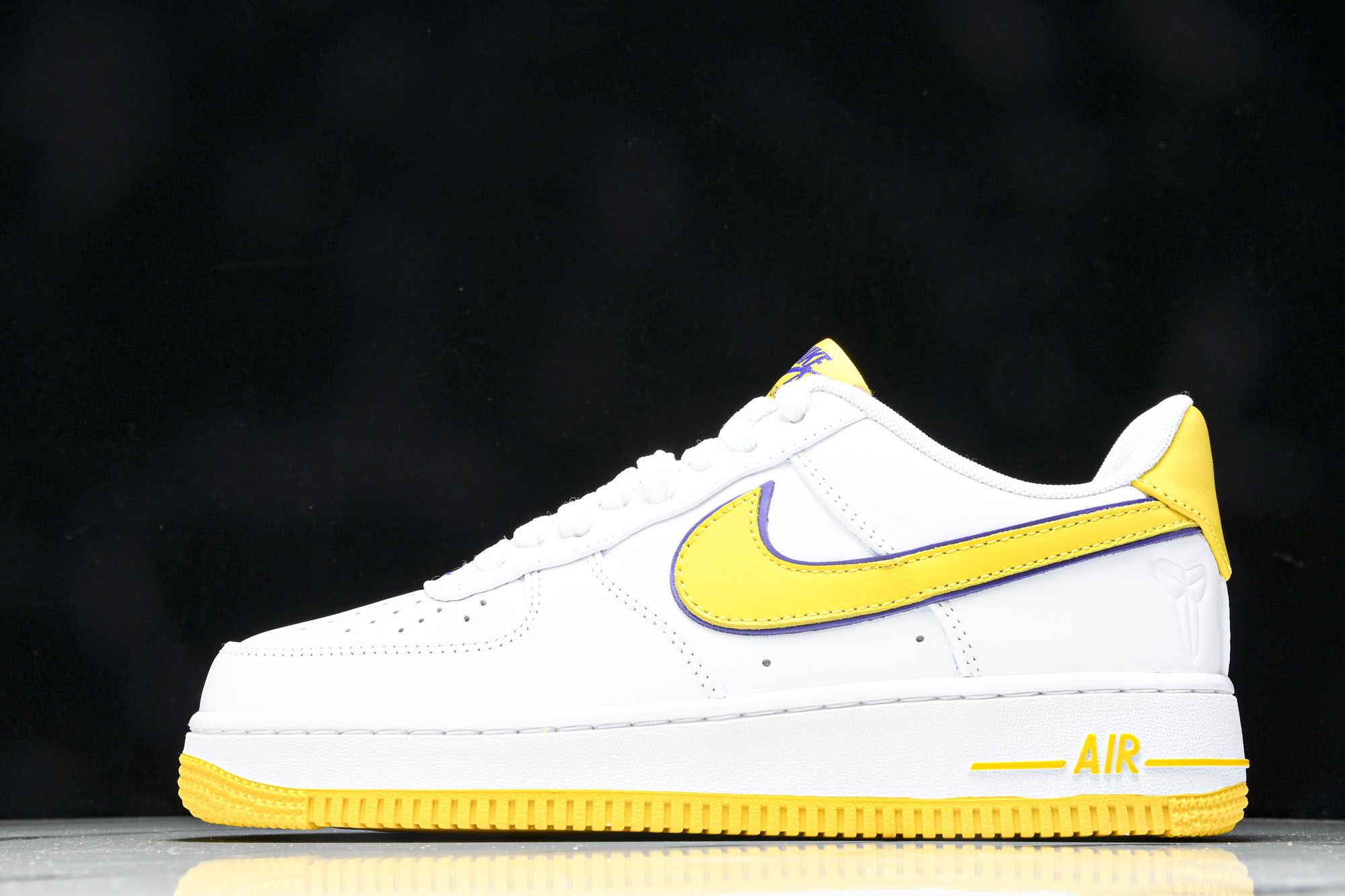 纯原Nk Air Force 1'07 Low 科比 全头层 空军一号低帮休闲板鞋 FZ1151-100