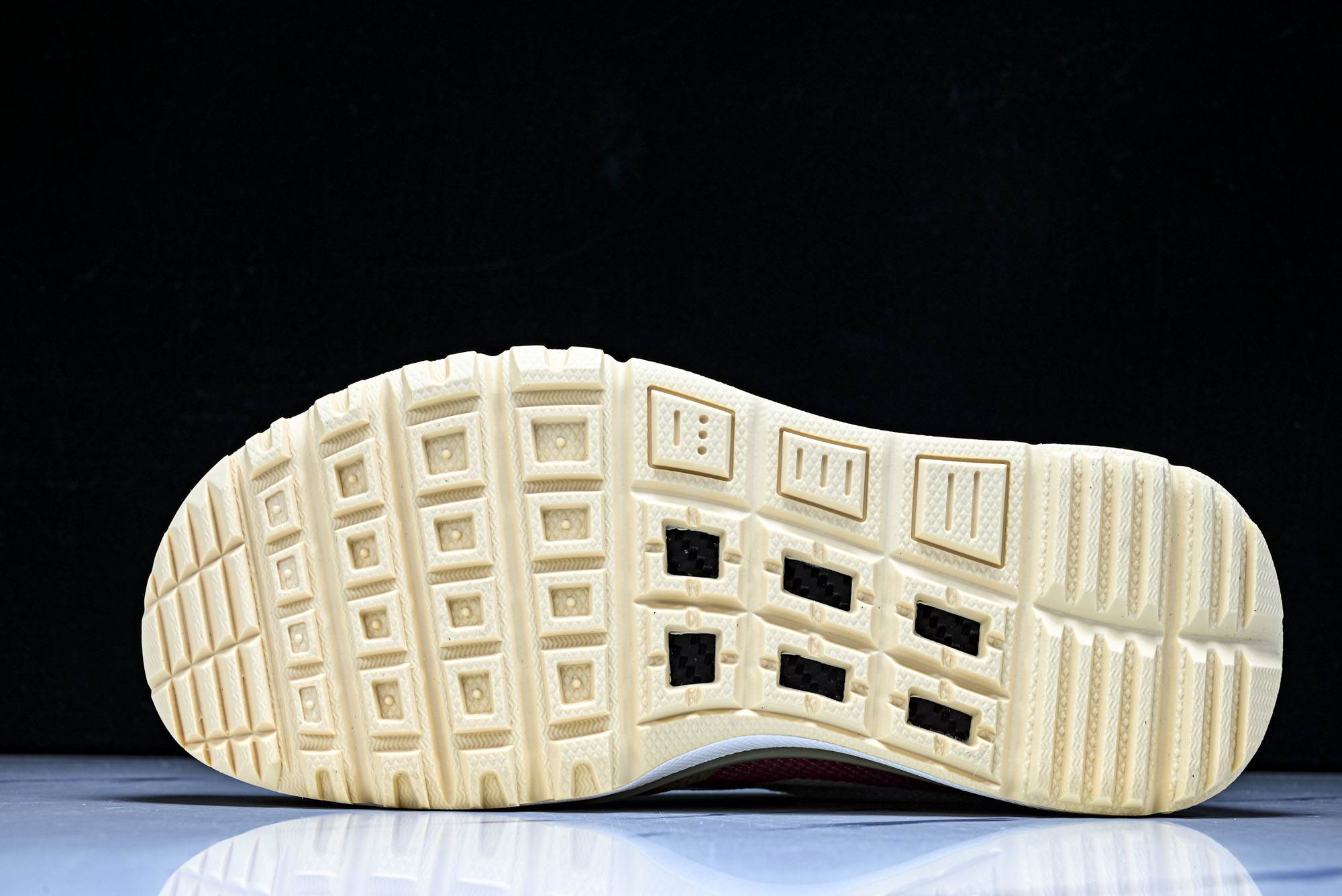 纯原Tom Sachs x Nike Craft 火星鞋3.0 米棕色联名跑步鞋 IF2885-100 纯原Tom Sachs x Nike Craft 火星鞋3.0 米棕色联名跑步鞋 IF2885-100