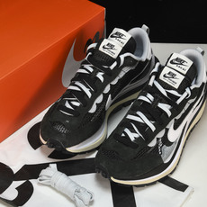 纯原 Sacai X Nike VaporWaffle 联名解构黑白 跑鞋 CV1363-001 #YZ 纯原 Sacai X Nike VaporWaffle 联名解构黑白 跑鞋 CV1363-001 #YZ