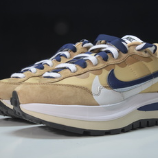 纯原 Sacai x Nk VaporWaffle 3.0 华夫3.0走秀款休闲鞋 DD1875-200 纯原 Sacai x Nk VaporWaffle 3.0 华夫3.0走秀款休闲鞋 DD1875-200