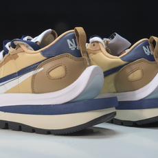 纯原 Sacai x Nk VaporWaffle 3.0 华夫3.0走秀款休闲鞋 DD1875-200 纯原 Sacai x Nk VaporWaffle 3.0 华夫3.0走秀款休闲鞋 DD1875-200