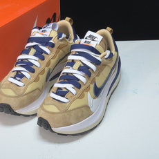 纯原 Sacai x Nk VaporWaffle 3.0 华夫3.0走秀款休闲鞋 DD1875-200 纯原 Sacai x Nk VaporWaffle 3.0 华夫3.0走秀款休闲鞋 DD1875-200