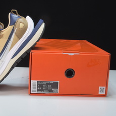 纯原 Sacai x Nk VaporWaffle 3.0 华夫3.0走秀款休闲鞋 DD1875-200 纯原 Sacai x Nk VaporWaffle 3.0 华夫3.0走秀款休闲鞋 DD1875-200