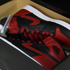 纯原 Air Jordan 1 banned AJ1 乔1 黑红 禁穿 -001 #YZ00540 4 纯原 Air Jordan 1 banned AJ1 乔1 黑红 禁穿 -001 #YZ00540 4