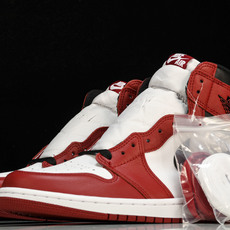 纯原 Air Jordan 1 AJ1 Chicago OG 白红芝加哥 -101 #YZ005-140 纯原 Air Jordan 1 AJ1 Chicago OG 白红芝加哥 -101 #YZ005-140