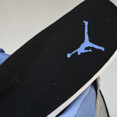 纯原 Air Jordan 4 Retro“University Blue”大学蓝 CT8527-400 纯原 Air Jordan 4 Retro“University Blue”大学蓝 CT8527-400