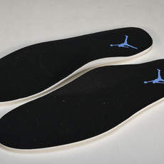纯原 Air Jordan 4 Retro“University Blue”大学蓝 CT8527-400 纯原 Air Jordan 4 Retro“University Blue”大学蓝 CT8527-400