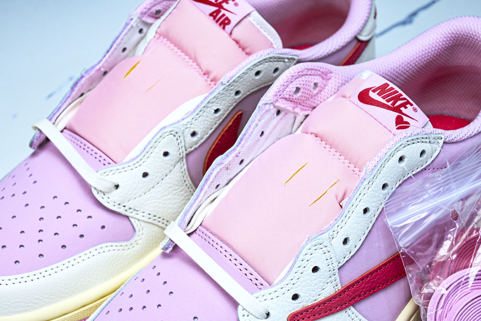 纯原 Travis Scott x Air Jordan 1 Low OG AJ1 乔1倒勾低帮 IQ7