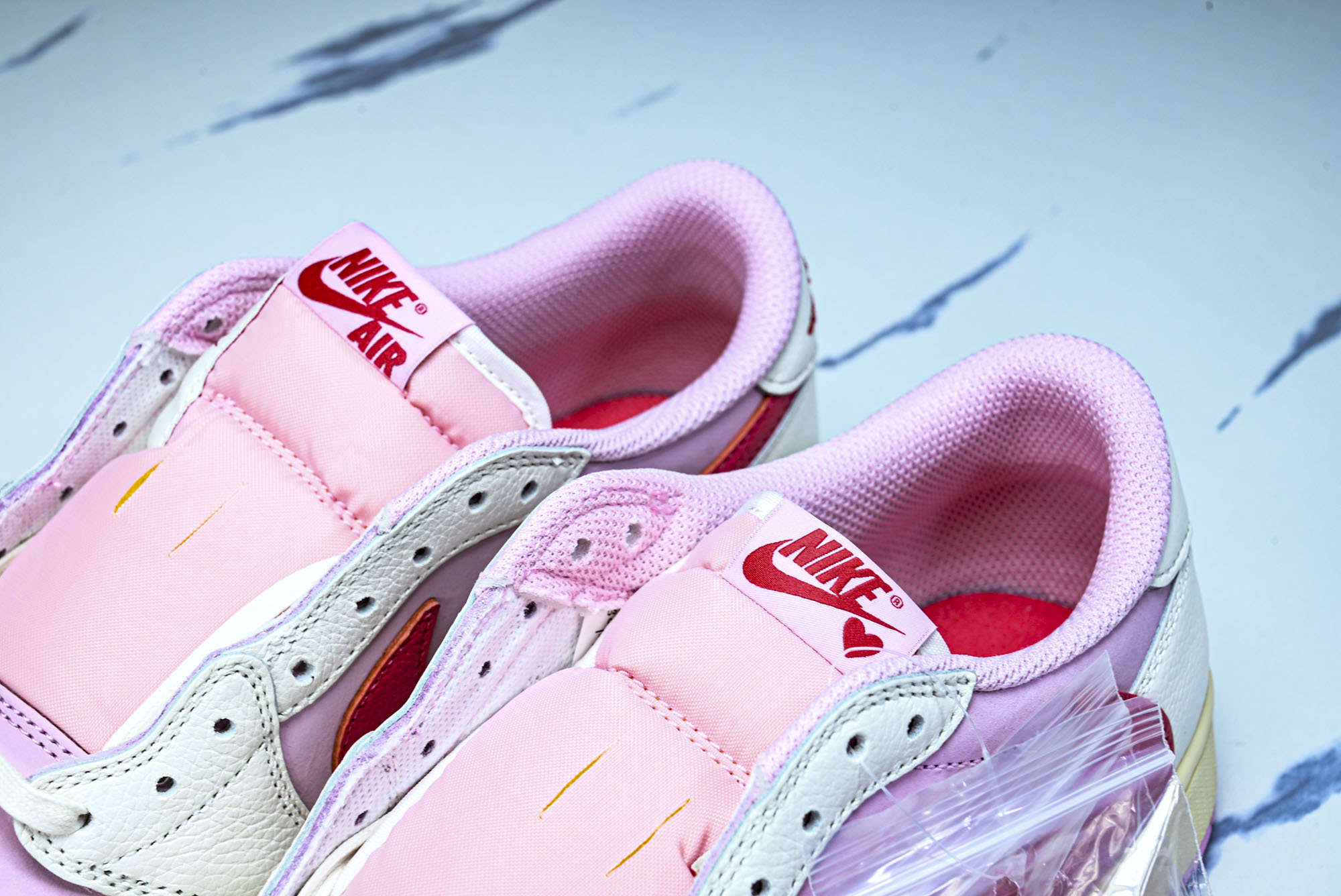 纯原 Travis Scott x Air Jordan 1 Low OG AJ1 乔1倒勾低帮 IQ7