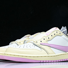 纯原 Travis Scott x Air Jordan 1 Low OG AJ1 乔1联名倒勾 IQ7 纯原 Travis Scott x Air Jordan 1 Low OG AJ1 乔1联名倒勾 IQ7