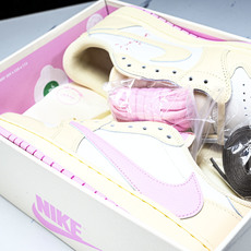 纯原 Travis Scott x Air Jordan 1 Low OG AJ1 乔1联名倒勾 IQ7 纯原 Travis Scott x Air Jordan 1 Low OG AJ1 乔1联名倒勾 IQ7