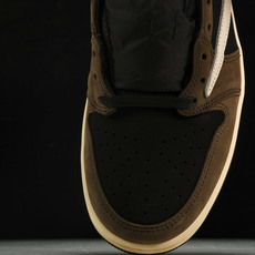 纯原 Travis Scott x Air Jordan 1 Low OG SP 低帮 倒钩 深棕 CQ 纯原 Travis Scott x Air Jordan 1 Low OG SP 低帮 倒钩 深棕 CQ
