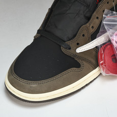 纯原 Travis Scott x Air Jordan 1 Low OG SP 低帮 倒钩 深棕 CQ 纯原 Travis Scott x Air Jordan 1 Low OG SP 低帮 倒钩 深棕 CQ