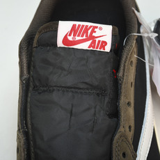 纯原 Travis Scott x Air Jordan 1 Low OG SP 低帮 倒钩 深棕 CQ 纯原 Travis Scott x Air Jordan 1 Low OG SP 低帮 倒钩 深棕 CQ